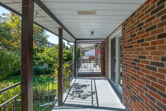 Additional image 32 of 8A Ruthven Pl