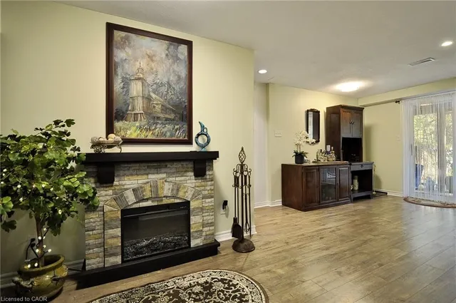 Additional image 31 of 8 Brandy Cres