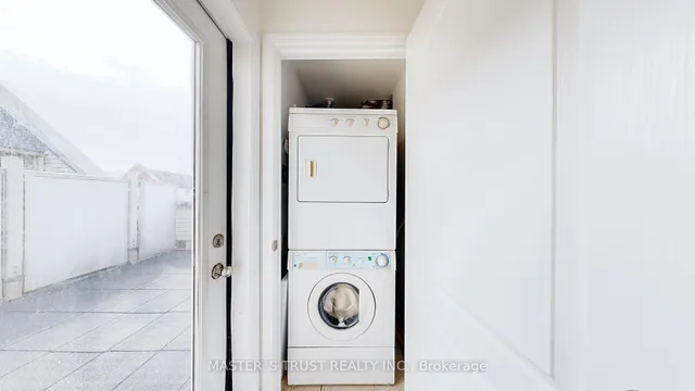 Additional image 29 of 74 Munro St Unit Unit4