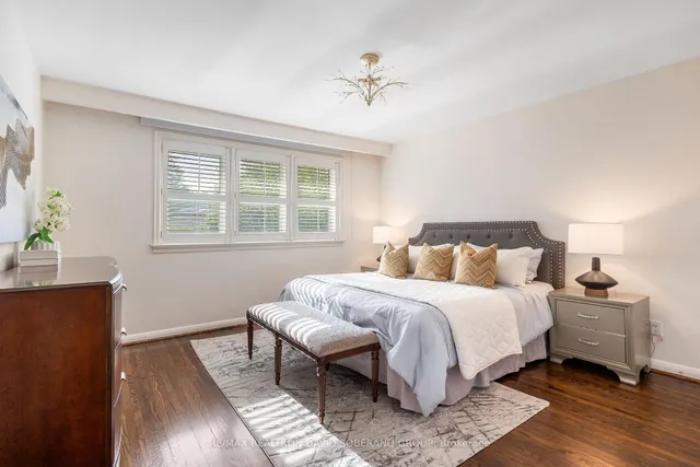 Additional image 16 of 122 Collinson Blvd