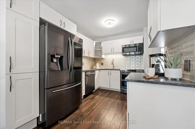 Additional image 10 of 210 Highland Cres Unit 12