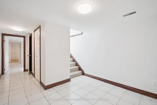 Additional image 27 of 664 Scarlett Ave