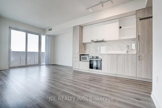 Additional image 8 of 138 Downes St Unit 5103