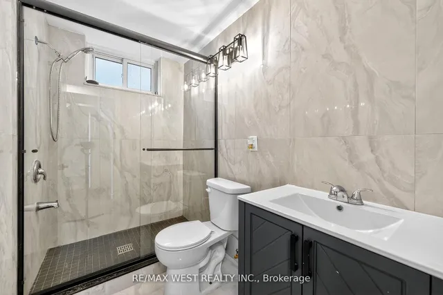 Additional image 26 of 54 Barker Ave