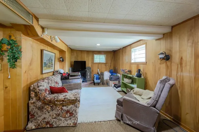 Additional image 16 of 125 Chine Dr