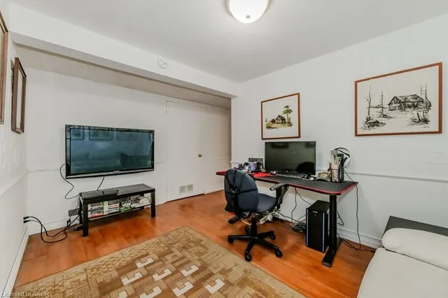 Additional image 27 of 88 Charles Best Pl