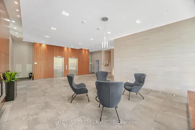 Additional image 30 of 2800 KEELE St Unit TH 107