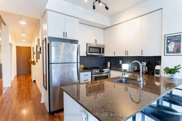 Additional image 4 of 260 Sackville St Unit 813