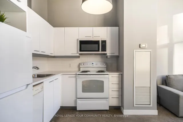 Additional image 5 of 569 King St Unit 304