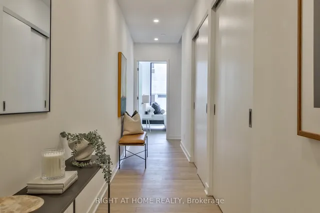 Additional image 12 of 2720 Dundas St Unit 208