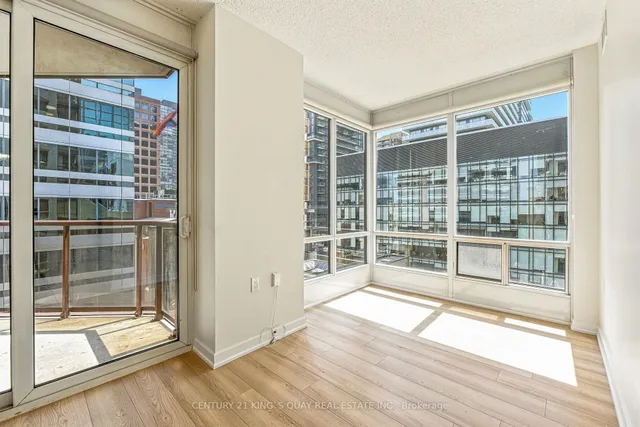 Additional image 19 of 85 Bloor St Unit 810