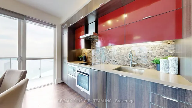 Additional image 8 of 300 Front St Unit 4311