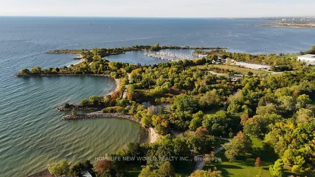 Additional image 35 of 42 Eleventh St