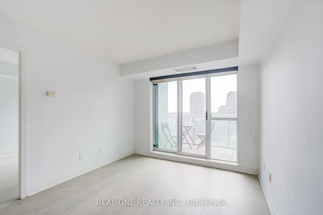 Additional image 21 of 31 Bales Ave Unit 1516