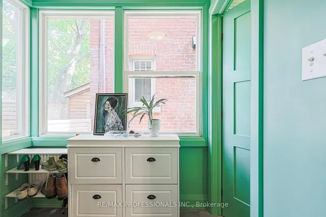 Additional image 11 of 18 Constance St