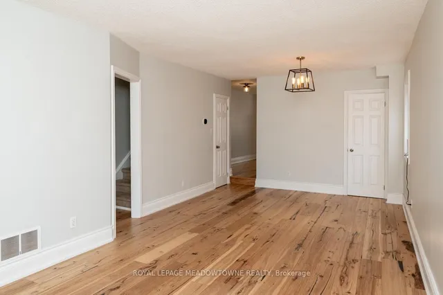 Additional image 5 of 17 Kersdale Ave