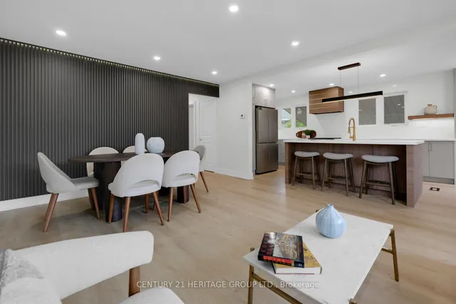 Additional image 10 of 43 Howell Sq