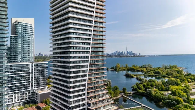 Additional image 18 of 20 Shore Breeze Dr Unit 1002