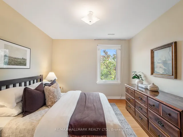 Additional image 28 of 139 Floyd Ave