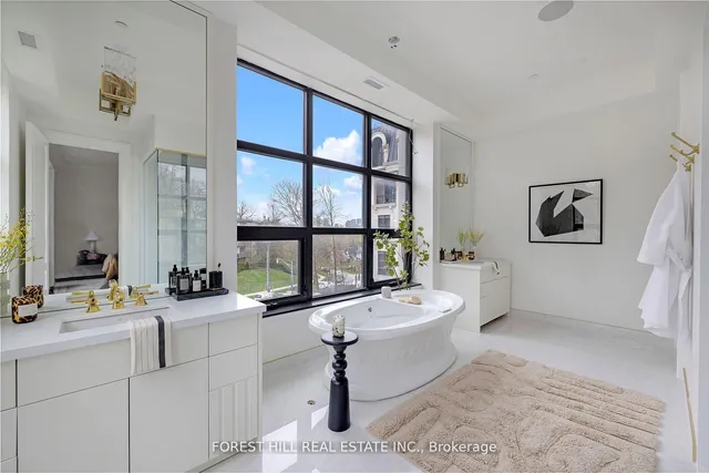 Additional image 23 of 200 Russell Hill Rd Unit 303