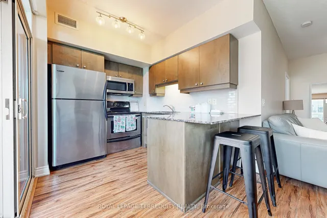 Additional image 16 of 58 Marine Parade Dr Unit 320