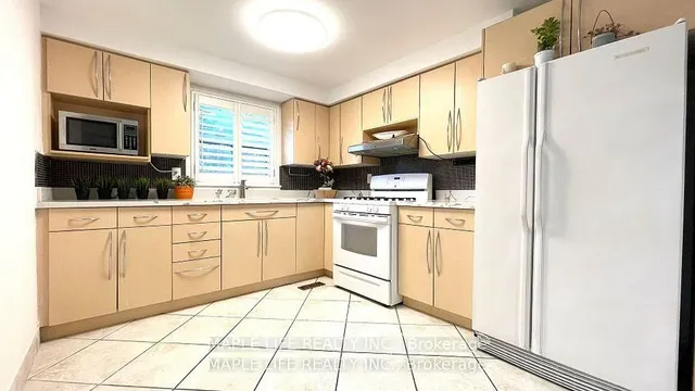 Additional image 6 of 100 Wickson Tr