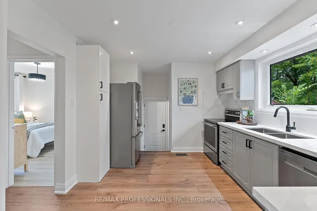 Additional image 18 of 18 Lavington Dr