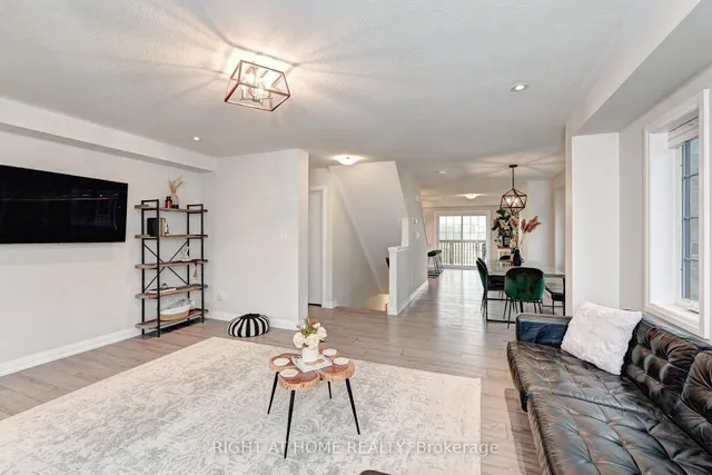 Additional image 12 of 14 Bank Swallow Cres