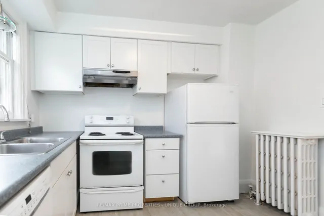 Additional image 28 of 66 Burnaby Blvd