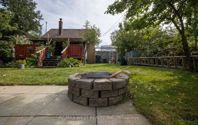 Additional image 32 of 62 Allenby Ave