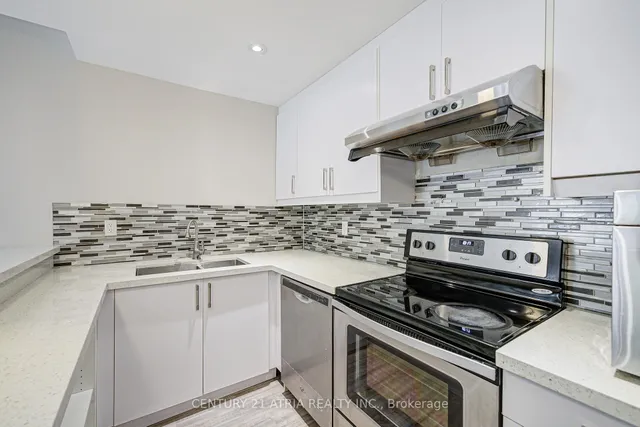 Additional image 40 of 27 Tefley Rd