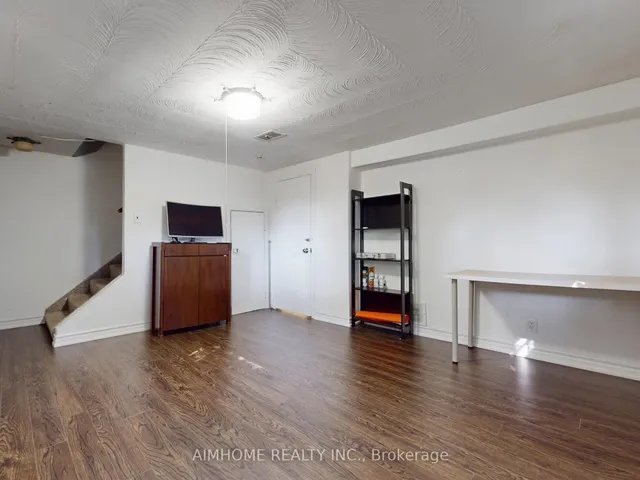 Additional image 35 of 61 Talbot Rd