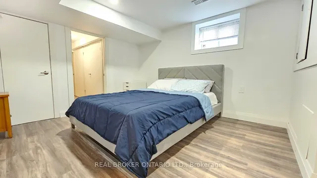 Additional image 31 of 54 Tower Dr