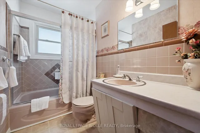 Additional image 15 of 136 Fairway Rd