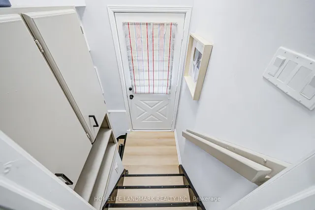 Additional image 34 of 176 Mckee Ave