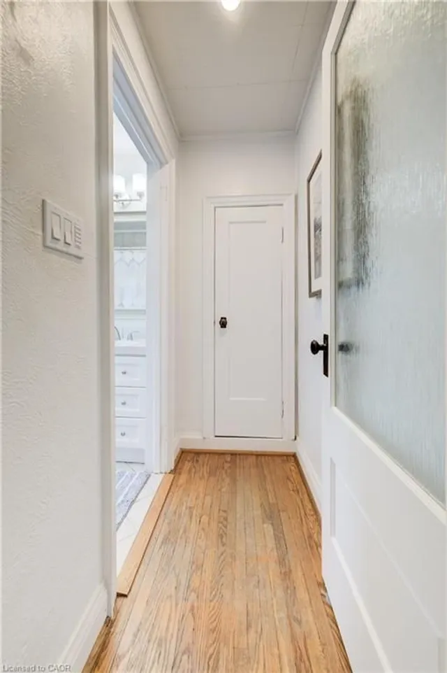 Additional image 28 of 39 Dunham Ave