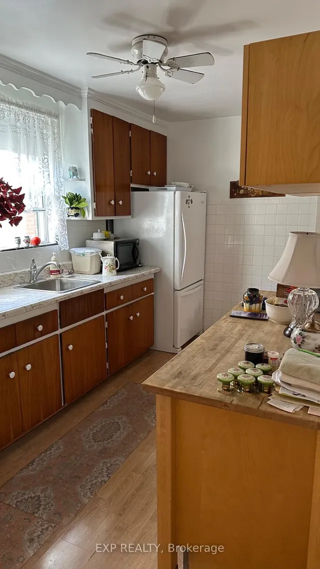 Additional image 10 of 546 Mc Roberts Ave