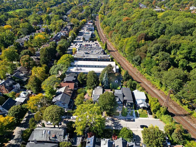 Additional image 36 of 6 Jean St