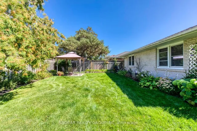 Additional image 22 of 19 Deanewood Cres