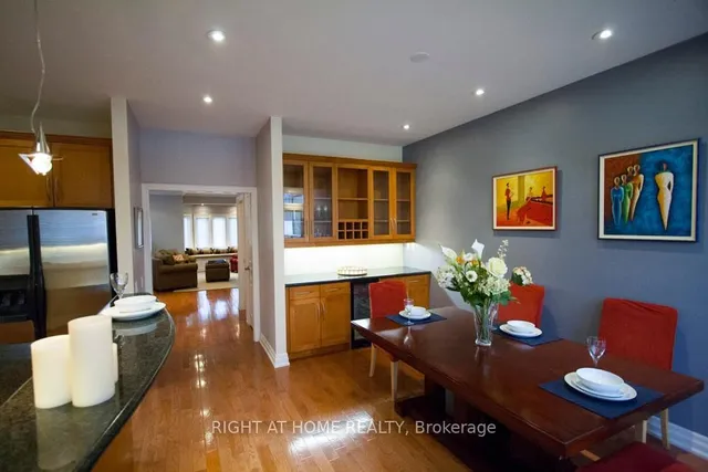 Additional image 3 of 497 Broadway Ave