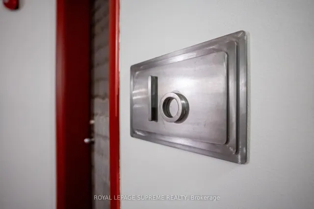 Additional image 6 of 371 Wallace Ave Unit 10