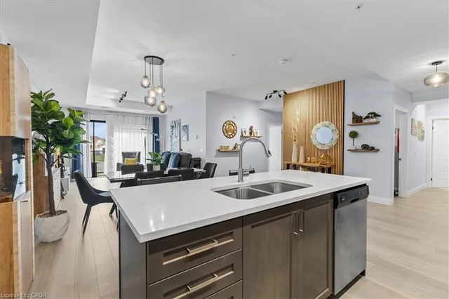 Additional image 8 of 5 Wake Robin Dr Unit 304