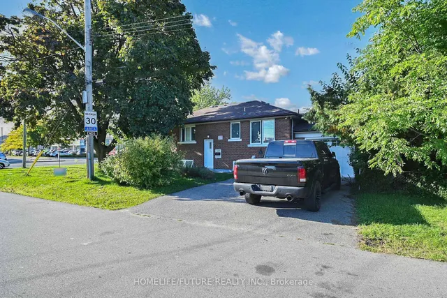 Additional image 13 of 1013 Islington Ave