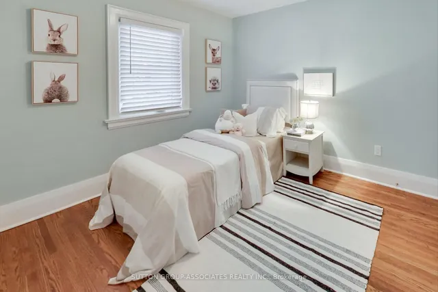 Additional image 18 of 163 Maplewood Ave