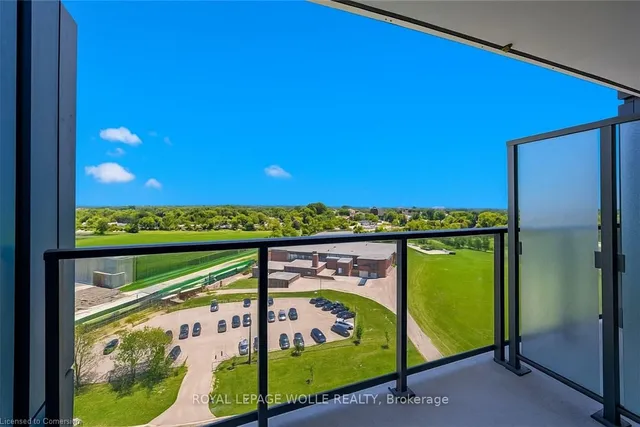 Additional image 20 of 15 Wellington St Unit 907