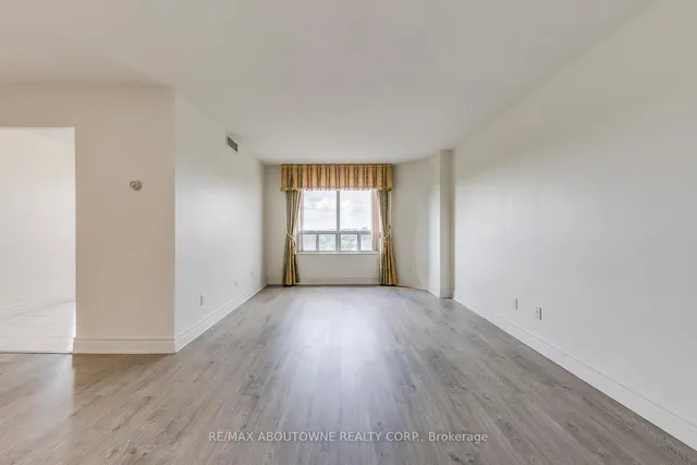 Additional image 7 of 5418 Yonge St Unit 1805