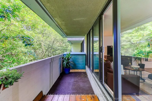 Additional image 3 of 360 Bloor St Unit 207