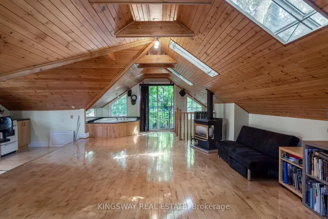 Additional image 48 of 166 High Park Ave