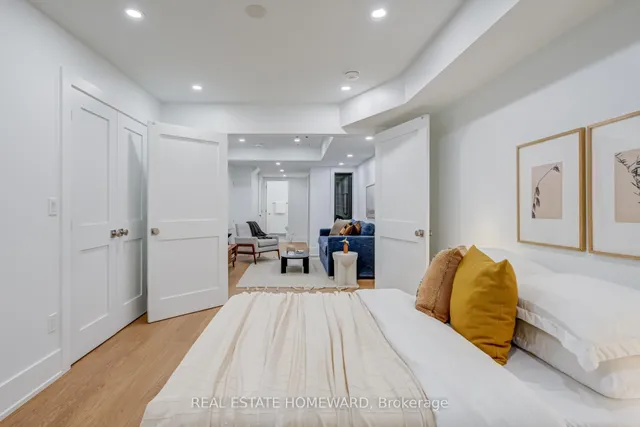 Additional image 31 of 46 Boulton Ave