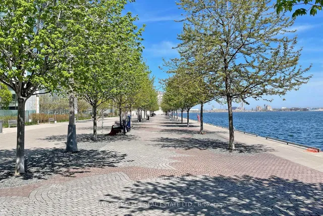 Additional image 3 of 29 Queens Quay Unit 813